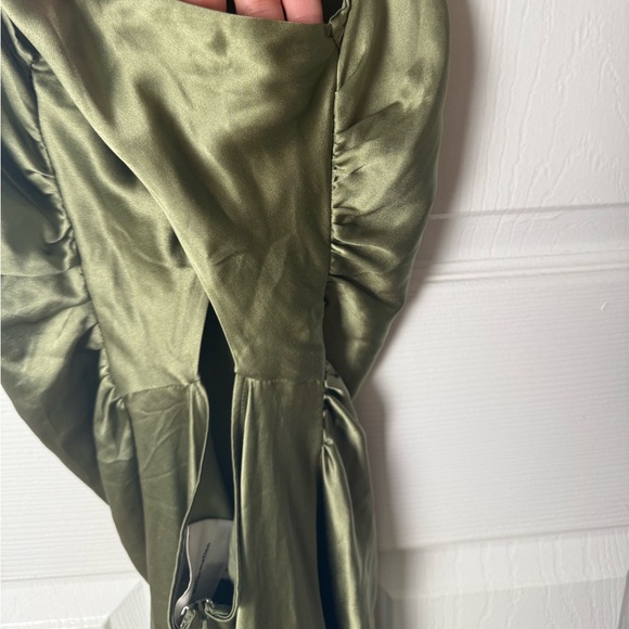 Reformation Casette Silk Dress in Artichoke 6 - Picture 6 of 13